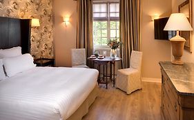 Cazaudehore, maison forestière de charme, restaurant gastronomique, terrasse ombragée et jardin